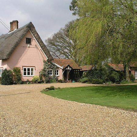 Thatched Farm Bed And Breakfast Woodbridge Exteriör bild